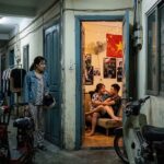 Vừa L/y Hô/n Ở Tòa Về, Em Chồng Chặn Cửa Bảo “C/út” – Tôi Rút Sổ Đỏ Đáp: “Nhà Này T/ao Bán Rồi”