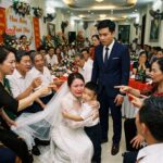 Anh Xe Ôm Nhặt Được B//é G//ái Về Nuôi — 10 Năm Sau Cha Mẹ Tỷ Phú Đến Nhận Con Và Cái Kết Đầy B/ất N//gờ