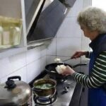 “Đàn ông sợ mài, đàn bà sợ ngâm”, mài với ngâm là gì?