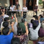 Gửi chồng cũ ảnh chồng mới, anh ấy nhắn lại một câu khiến tôi vội vàng hủy h:ô:n..